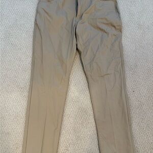 Izod new 5 pocket stretch pants